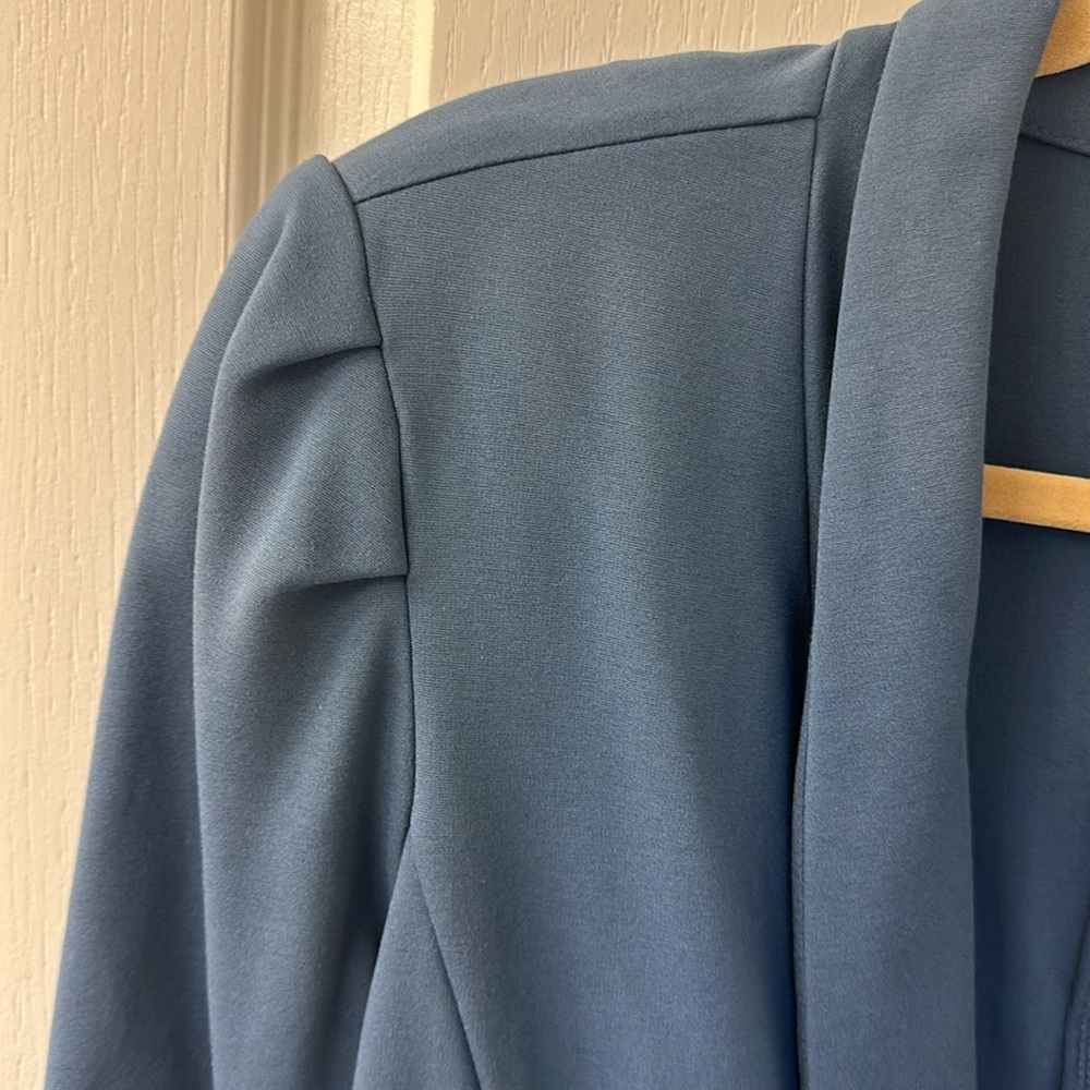 LOGO Blue Size L Ponte Knit Puff Shoulder One Snap Hi Low Hem Jacket - Picture 3 of 6
